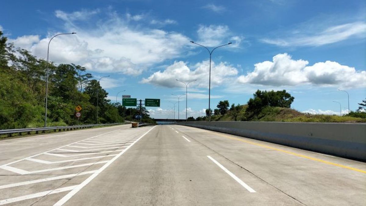 D-5 Lebaran, Trans Sumatra Toll Road Empty Of Homecoming Vehicles