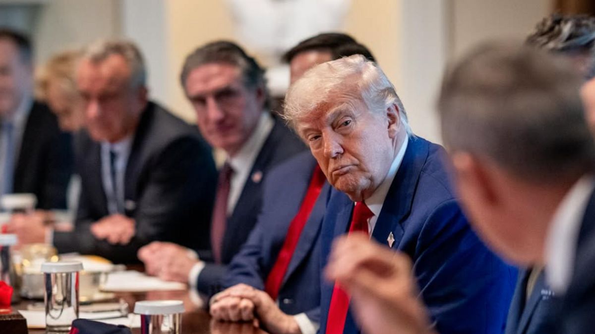 カナダのトランプ首相電話、貿易戦争の真っ只中で軟化する