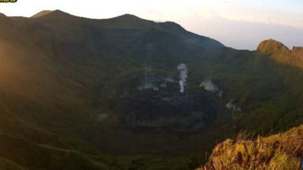 L’Agence géologique a enregistré 165 fois le tremblement de terre volcanique Dangkal du mont Awu-Sangihe