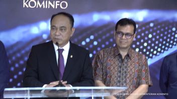 Menkominfo divulguant le contenu de la rencontre du président Jokowi avec le patron d’Apple