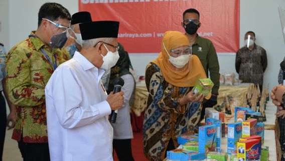 Devant Le Vice-président, Khofifah Présente Le Premier Système De Développement De L’industrie Halal En Indonésie