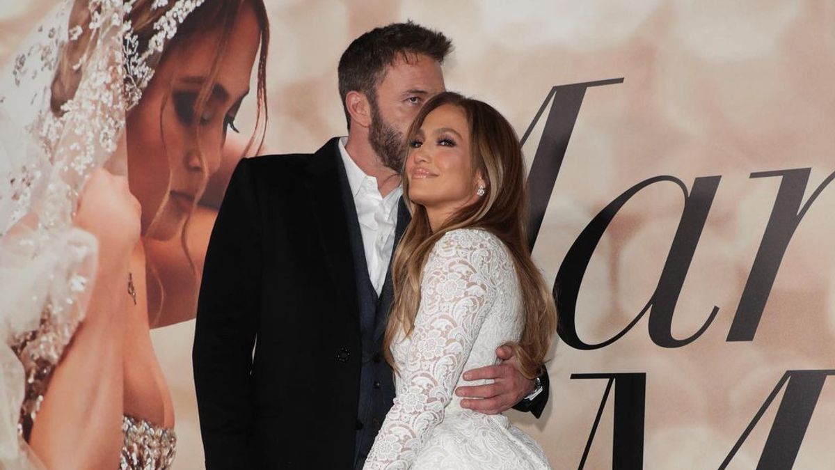 Fiance, Jennifer Lopez Proposed By Ben Affleck In The Bathtub