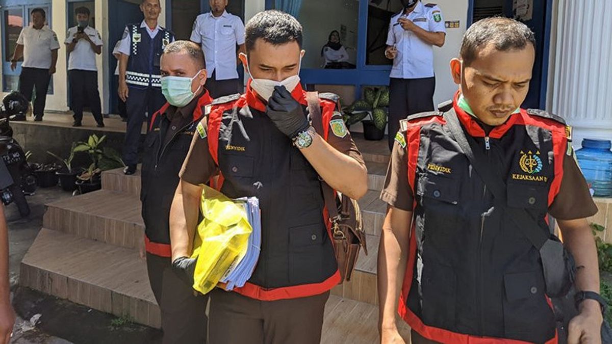 Les Procureurs Ont Confisqué Rp.158 Millions Dans Les Affaires De Corruption De Carburant Et Lubrifiants De Sabang Aceh Transportation Agency