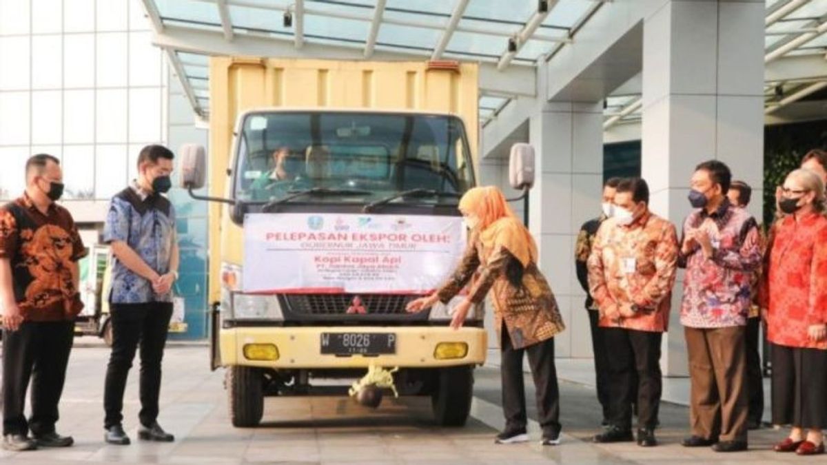 The Governor Of East Java Releases The Export Of Various Products To 4 Countries