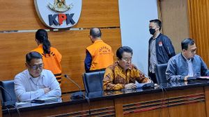 Bupati Kapuas dan Istrinya Diduga Pakai Duit SKPD dan Suap Saat Ikuti Kontestasi Politik