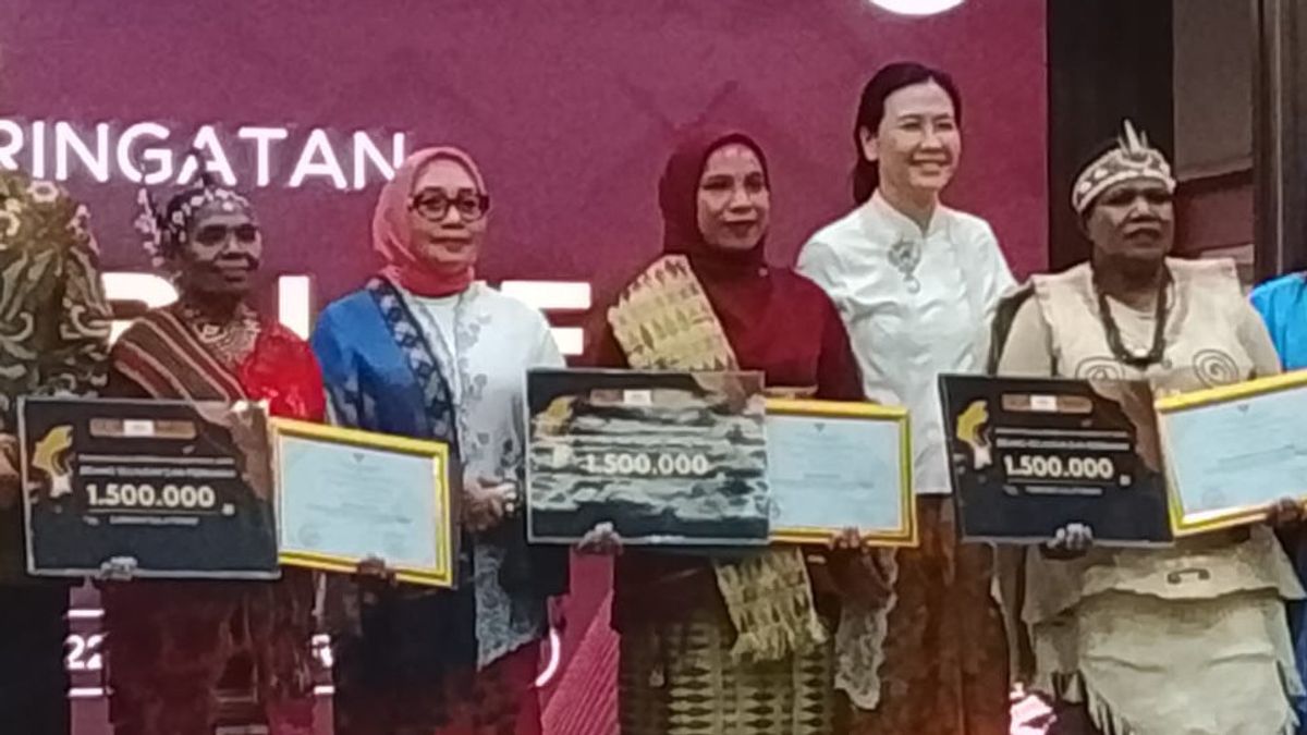 Dari Pesisir Timur Indonesia, Fany dan Nova Dinobatkan sebagai Perempuan Inspiratif 2025