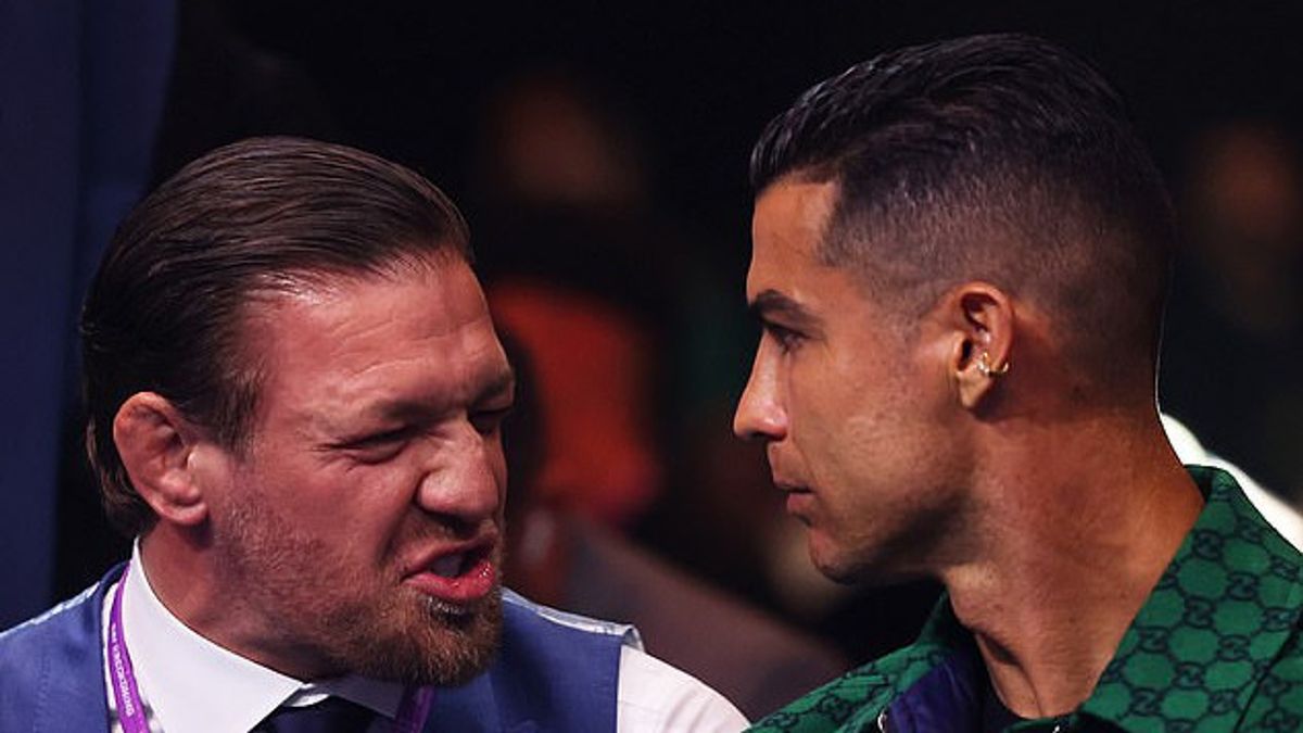 Videos Of Conor McGregor And Cristiano Ronaldo Watching Boxing Become Netizen Jokes