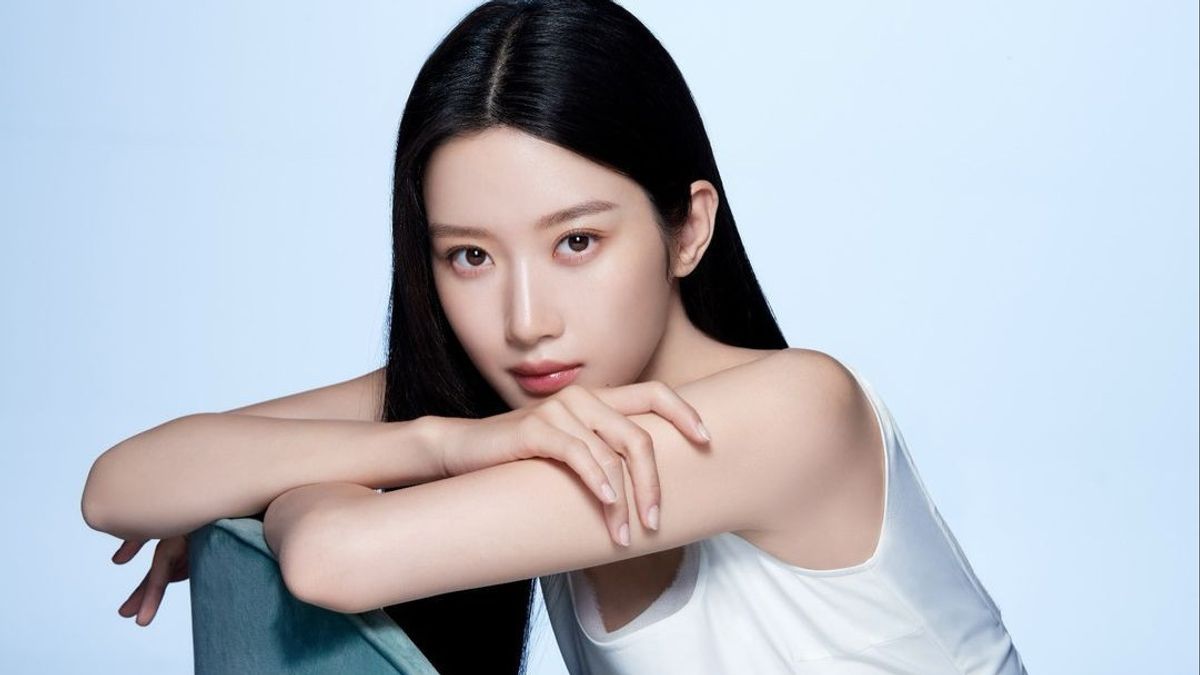 Moon Ga Young Diincar Gabung Drama dengan Lee Jong Suk, <i>Seochodong</i>