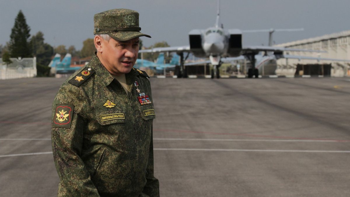 روسيا تدعو روسيا إلى استخدام طائرات مقاتلة من طراز سوخوي سو-57 في أوكرانيا ، وزير الدفاع شويغو: سلاح قوي جدا