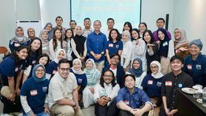 Bicara Udara Ajak Orang Tua Jadi Pejuang Udara Bersih Lewat Biru Voices Academy 2025