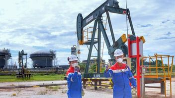 يجب أن تكون السيدة سري مولياني سعيدة ، وإدارة أصول النفط والغاز في مجال التنقيب والإنتاج تولد 174 مليار روبية إندونيسية PNBP