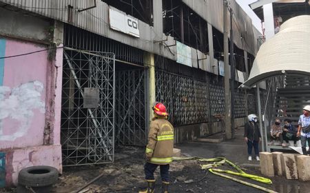 Sejumlah Ruko di Senen Terbakar Imbas Kerusuha, Anies Beri Bantuan Pinjaman Modal Usaha