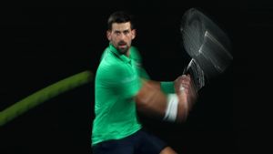 Novak Djokovic Tantang Carlos Alcaraz di Final Australia Open 2026