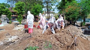 Surakarta City Government Prepares A Special COVID-19  At Purwoloyo Public Cemetery