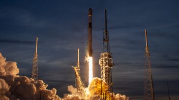 SpaceX向Starlink星座发射23颗卫星