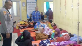 التسمم الجماعي في غاروت: 194 طالبا يشتبه في أنه نتيجة لقائمة MBG ، 115 شخصا من جيجارا الغذائية الاحتفالية