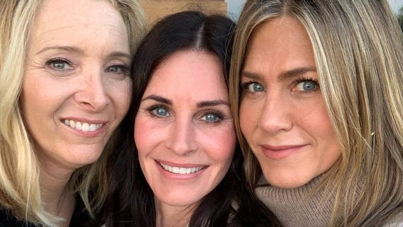 Tak Dapat Nominasi Emmy Awards Selama Bintangi <i>Friends</i>, Courteney Cox Kecewa