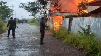 Des Milliers De Résidents Arrêtés En Brûlant Des Maisons Et Des Bureaux, Soupçonnés Par La Police Liés Au Rejet De PSU Yalimo Papua