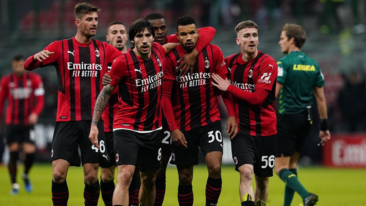 Diwarnai Kegagalan Penalti Ibrahimovic, AC Milan Gebuk 9 Pemain AS Roma 3-1