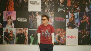 Sanjungan Mark Hoppus untuk Mike Dirnt: Detak Jantung di Balik Kesuksesan Punk Rock Dunia
