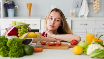 5 Makanan Sehat yang Berbahaya Kalau Dimakan Terlalu Banyak