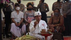 Dengan Prosesi Hindu, Tahanan Narkotika Menikah di Polresta Denpasar, Setelahnya Mempelai Pria Masuk Sel Lagi