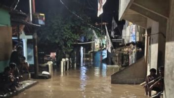 غمرت المياه منازل السكان في شرق بيجاتن، جنوب جاكرتا