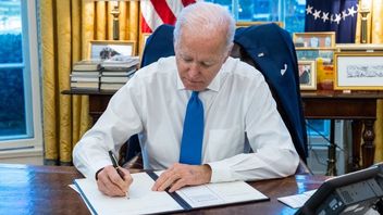 Rusia Akui Kemerdekaan Donetsk dan Lugansk, Presiden Biden Tanda Tangani Perintah Larangan Dagang dan Investasi