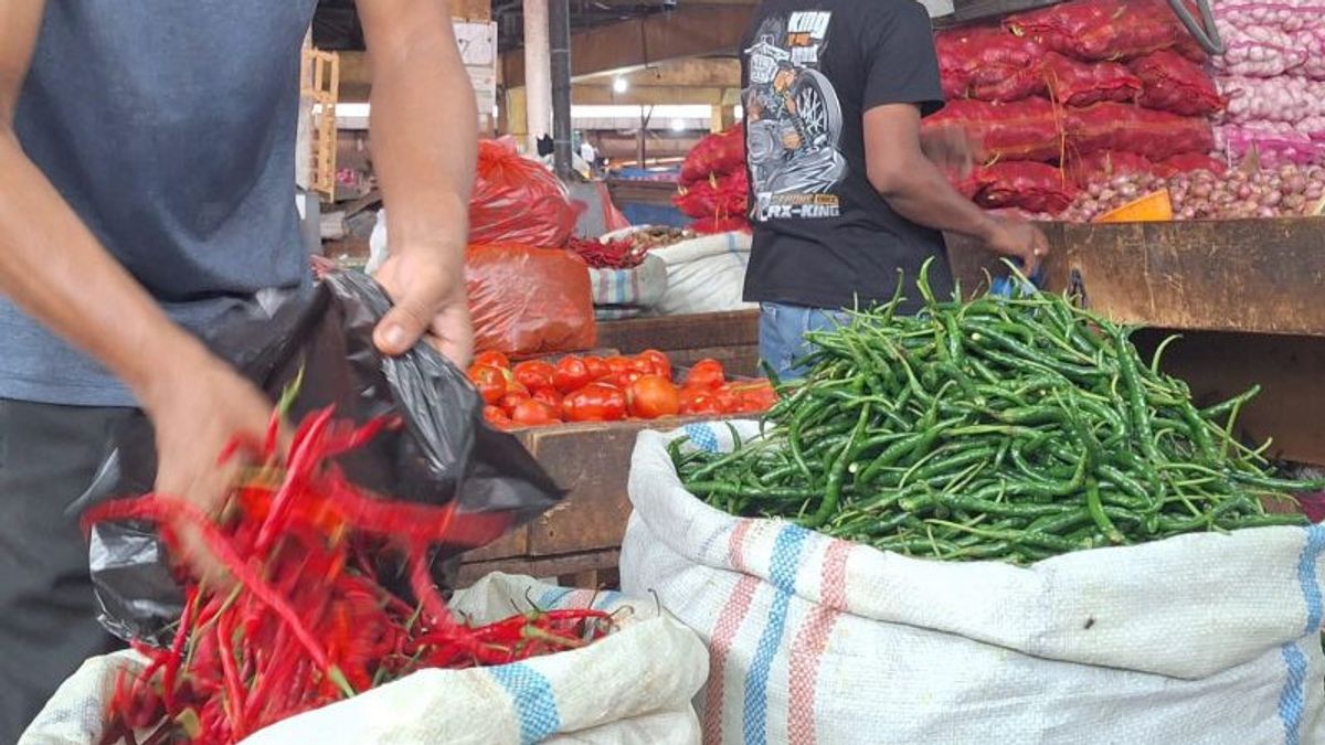 Inondation interrompt l’accès, les prix du piment flambent dans la folie à Aceh Besar