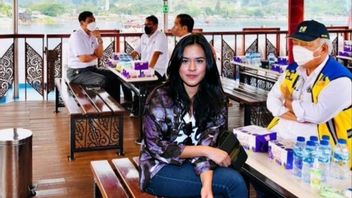 When Netizens Fidget Editing Minister Basuki's Photo So That Jokowi-Luhut-Sandi Doesn't Ignore It: Raisa Until Natasha Romanoff Is Brought In