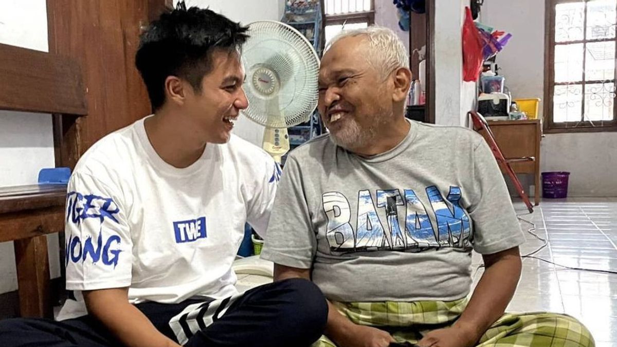 Baim Wong Datangi Rumah Kakek Suhud Usai Sampaikan Permintaan Maaf dan Mengaku Salah