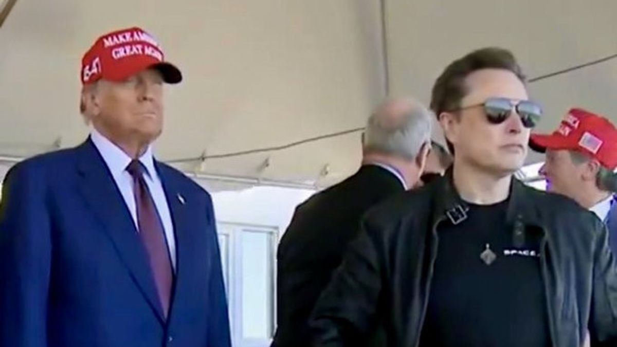 Trump dan Musk Saksikan Peluncuran Starship SpaceX, Sayang Booster Gagal Mendarat 