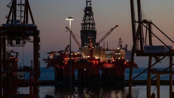 Ekuador Naikkan Tarif Minyak Mentah dari Kolombia 900 Persen
