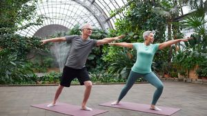 Yoga Bermanfaat untuk Hubungan Seksual, Ini Penjelasan Ahli