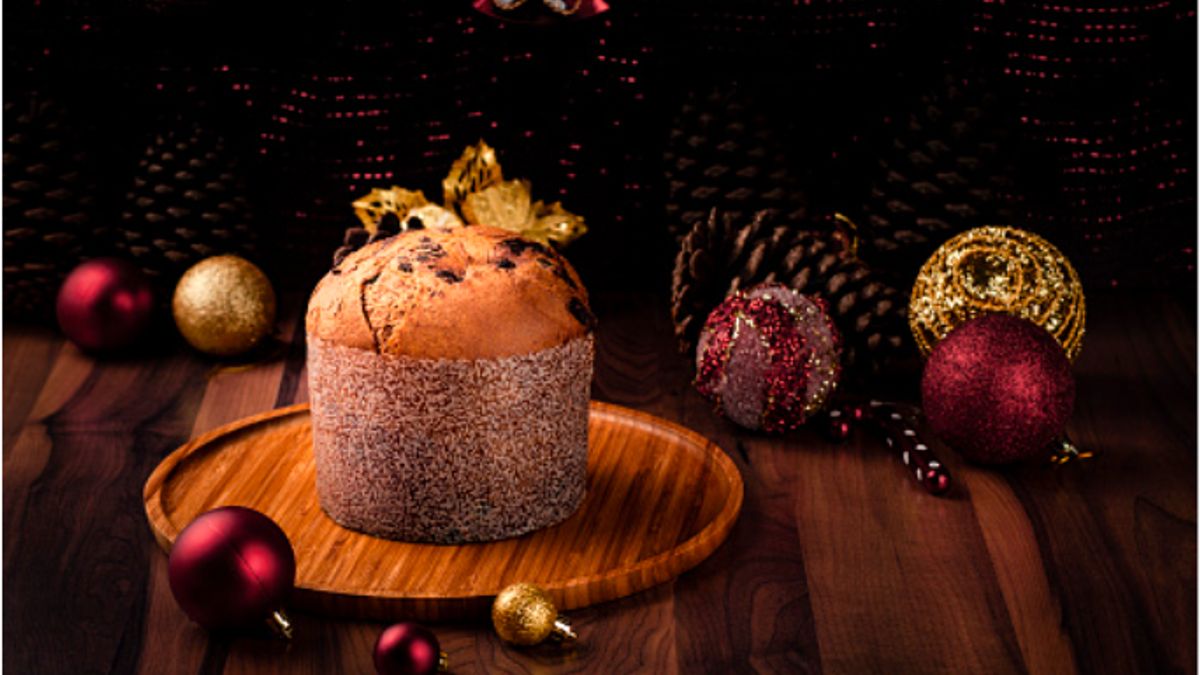 Noël Arrive, C’est Un Plat De Gâteau De Noël Typique De Divers Pays Et Recettes