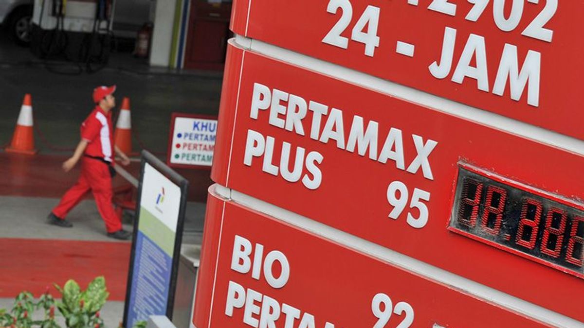 Observers Say Fuel Prices In Indonesia Are Among The Cheapest In The World