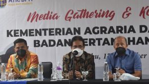 Menteri ATR Sofyan Djalil Siap Pecat Anak Buahnya Jika Terbukti Terlibat dalam Kasus Nirina Zubir