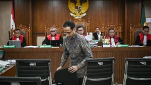 Nadiem Makarim Dirawat di RS, Sidang Korupsi Chromebook Ditunda