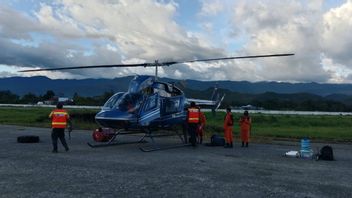 TNI Cepat Tanggap Bantu Evakuasi Pesawat Caravan PK-SMW C-208 di Papua