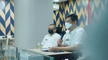 Bobby Nasution Rapporte Au Ministre D’Airlangga Et Au Ministre De La Santé Que Le Stock De Vaccins Contre La COVID-19 à Medan S’amenuise