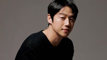 Sedang Libur di Bali, Jung Jun Won Bantah Pacari Kang Seung Hyun