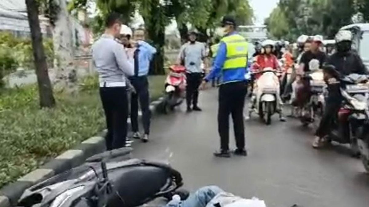 chauffeur de camion riz heurté un élève de SMK à mort à Cipinang arrêté par l’unité Laka Sat lalu Satwil Jaktim