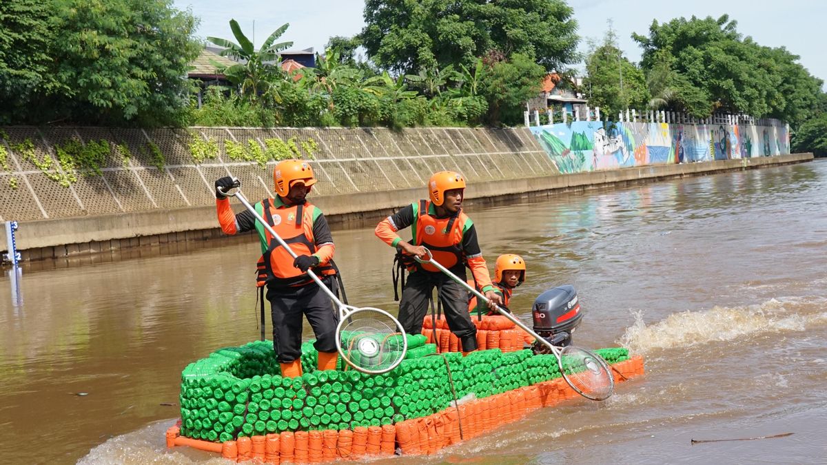 Le gouvernement provincial de DKI forme un groupe de travail pour le « Pelototi » de la rivière Ciliwung tout au long de l’année