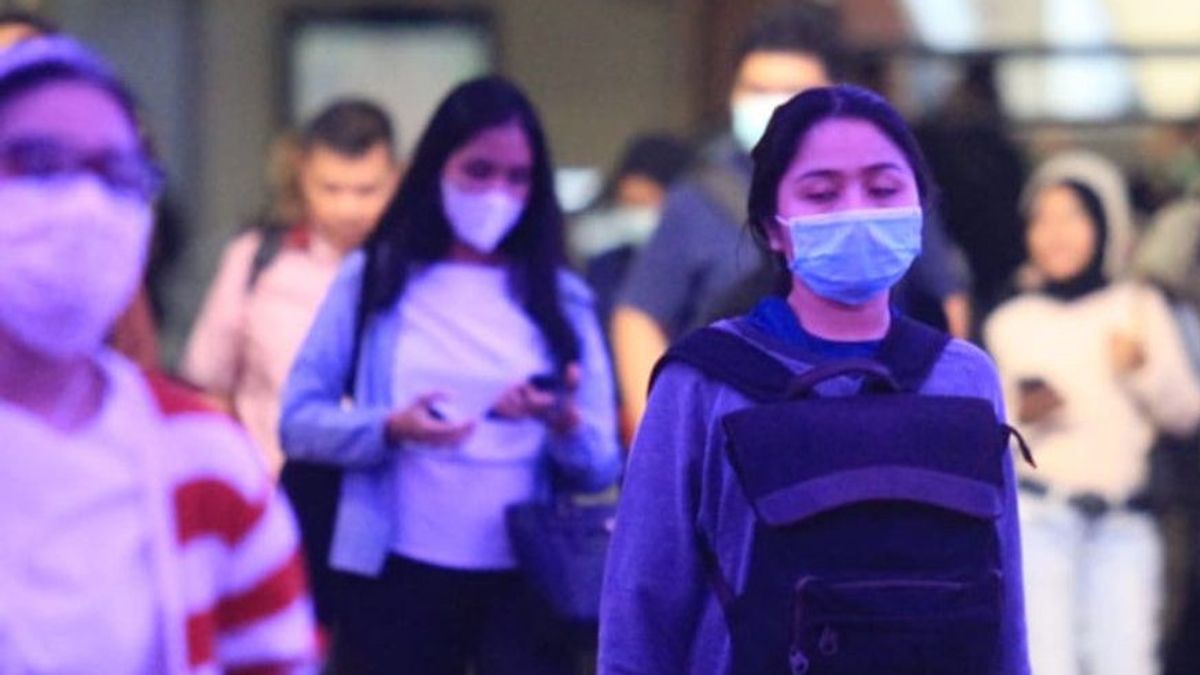 西爪哇省政府为使用口罩安排法律保护伞罚款