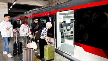 Mulai Besok Naik Commuter Line Basoetta dari Manggarai Cukup Bayar Rp53.000