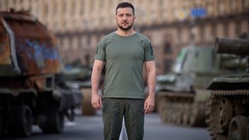 Says Ukraine Will Not Surrender During Independence Anniversary Speech, President Zelensky: For Us, The End Of The War Is Victory