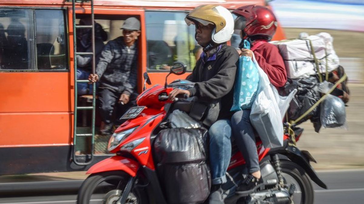 25.13 Million People Will Return To Their Villages By Motorbike, Minister Of Transportation Budi Invites People To Take Advantage Of Free Homecoming