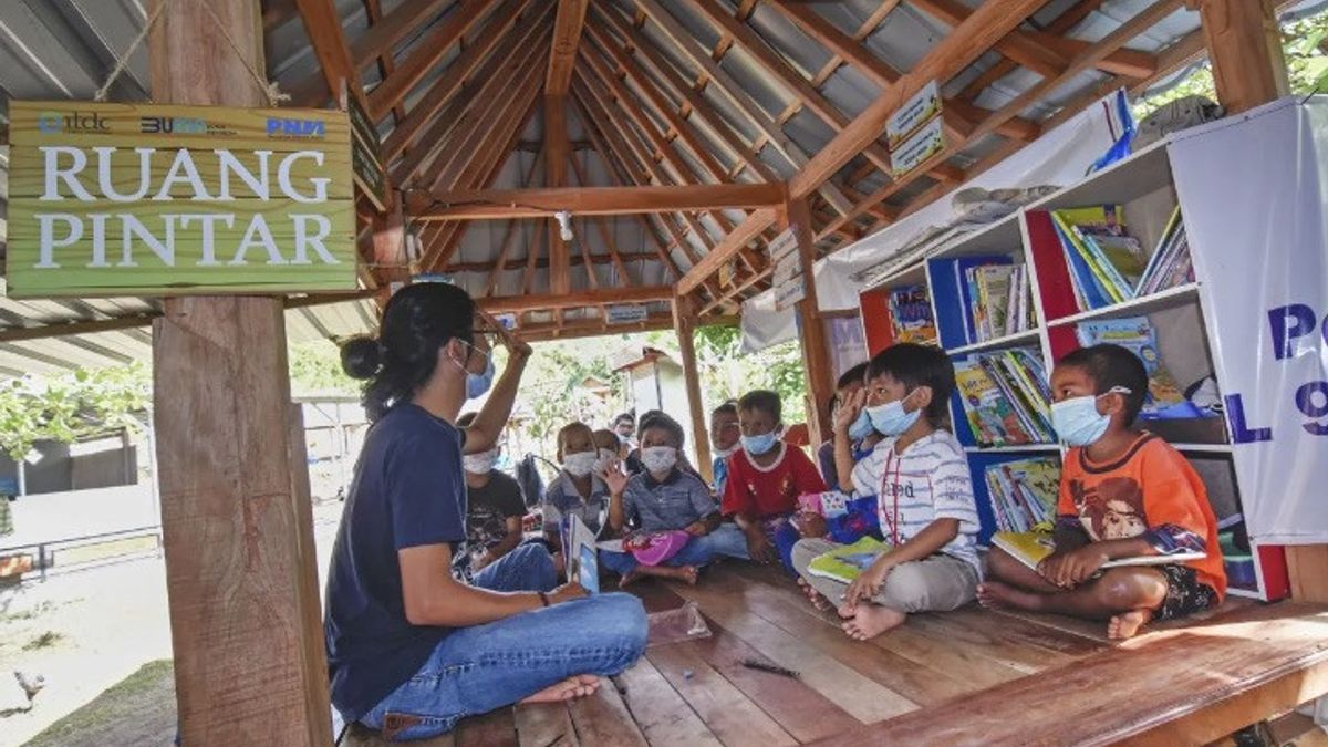 Menerapkan Bilingual Sejak Dini Sebabkan Speech Delay adalah Mitos