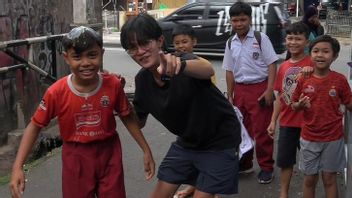 Berkat TikTok, Konten Kreator Ini Jadi Pelopor By One Pertama di Indonesia