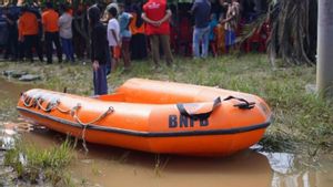 Riau Kebanjiran, BPBD Distribusikan 12 Perahu Karet Demi Kelancaran Evakuasi dan Bantuan
